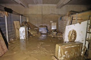 Nach der Flutkatastrophe: Blick ins Depot